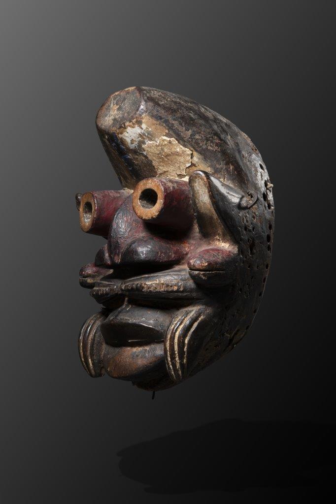 Guere/Wobe mask Ivory Coast
Wood H : 25 cm
Provenance : Maria Wyss, Basel